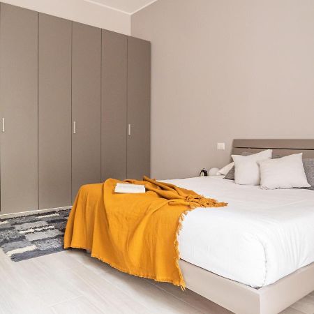 The Best Rent - Apartment With Balcony In Milan Downtown エクステリア 写真