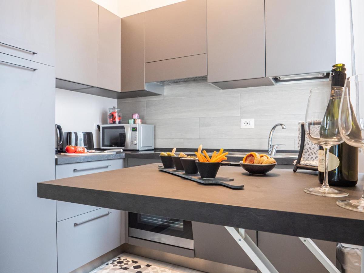 The Best Rent - Apartment With Balcony In Milan Downtown エクステリア 写真
