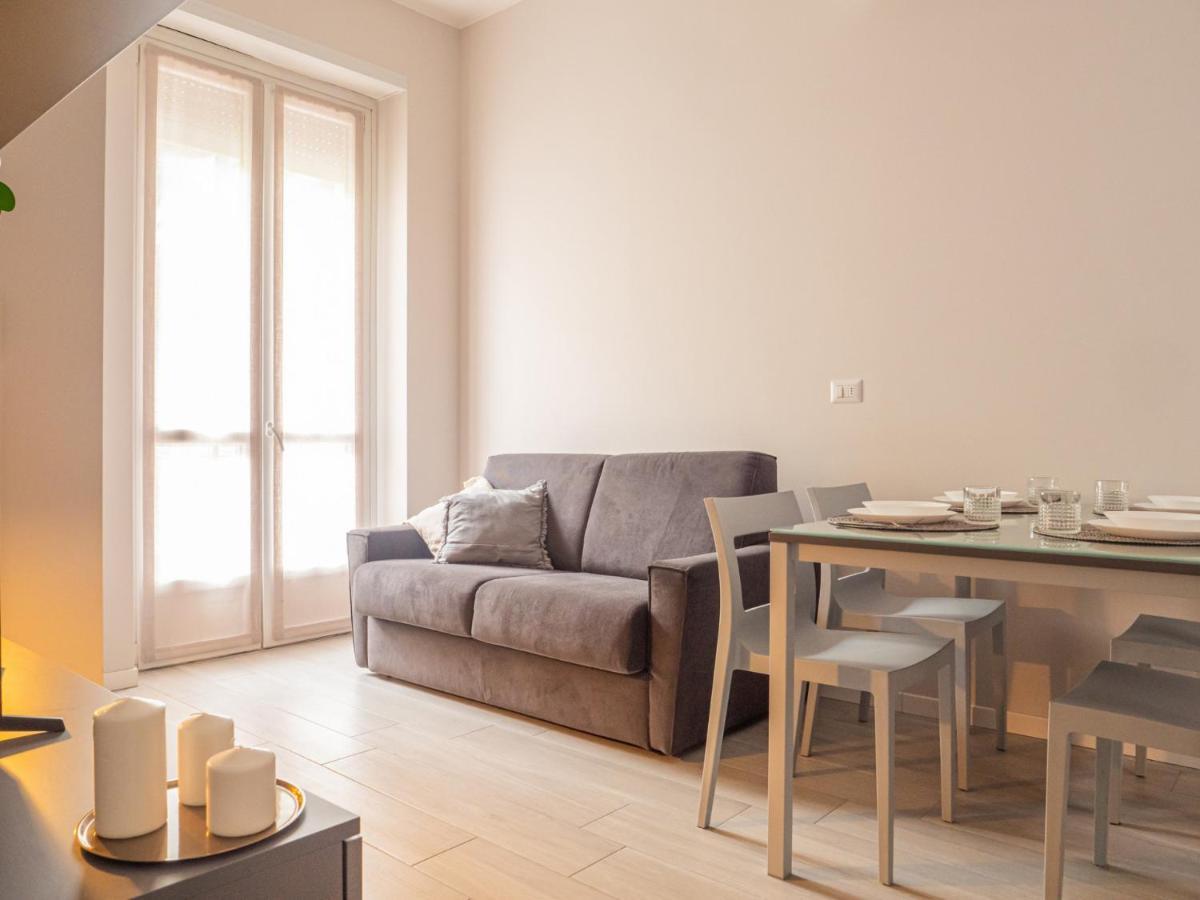 The Best Rent - Apartment With Balcony In Milan Downtown エクステリア 写真
