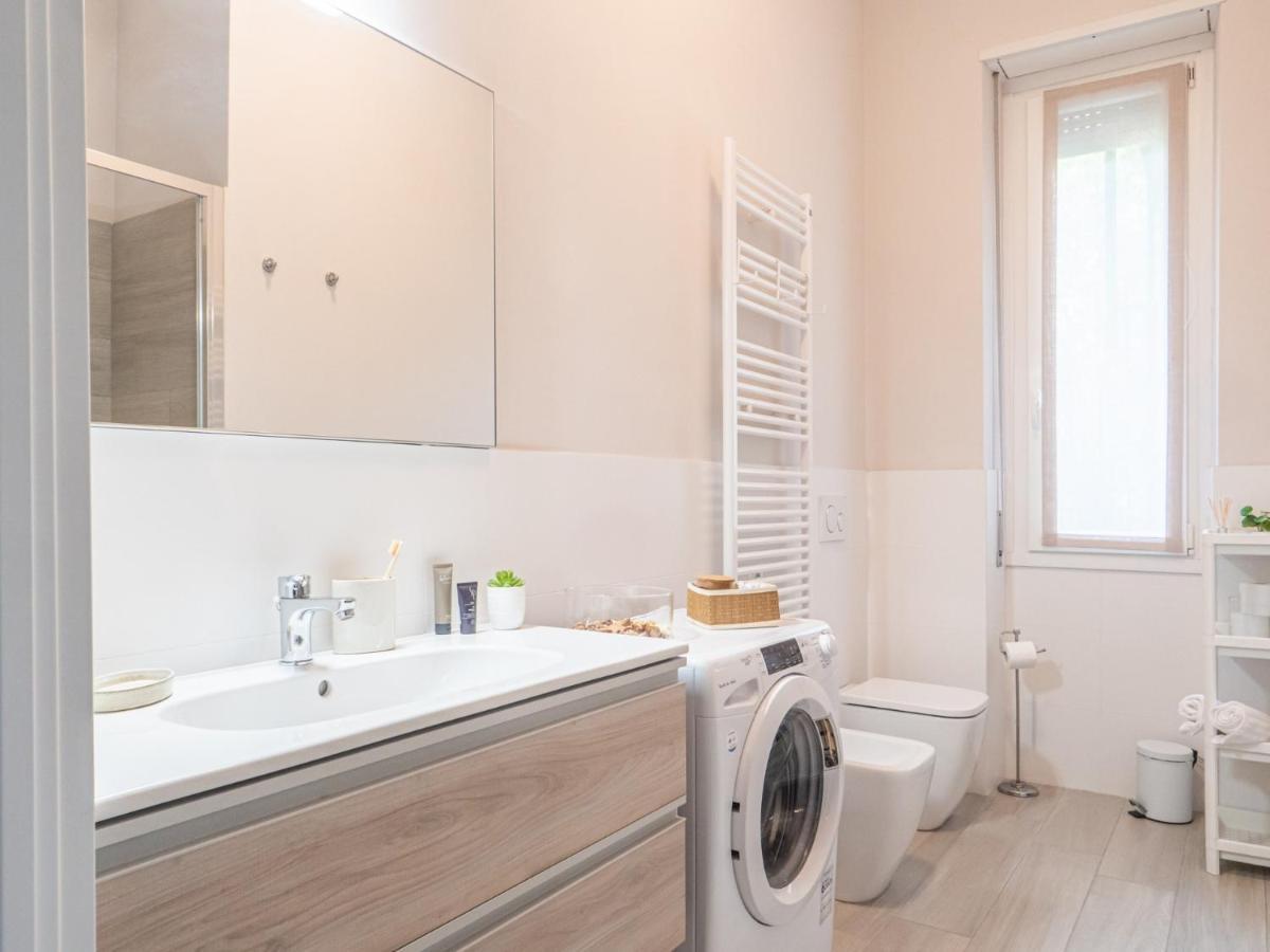 The Best Rent - Apartment With Balcony In Milan Downtown エクステリア 写真