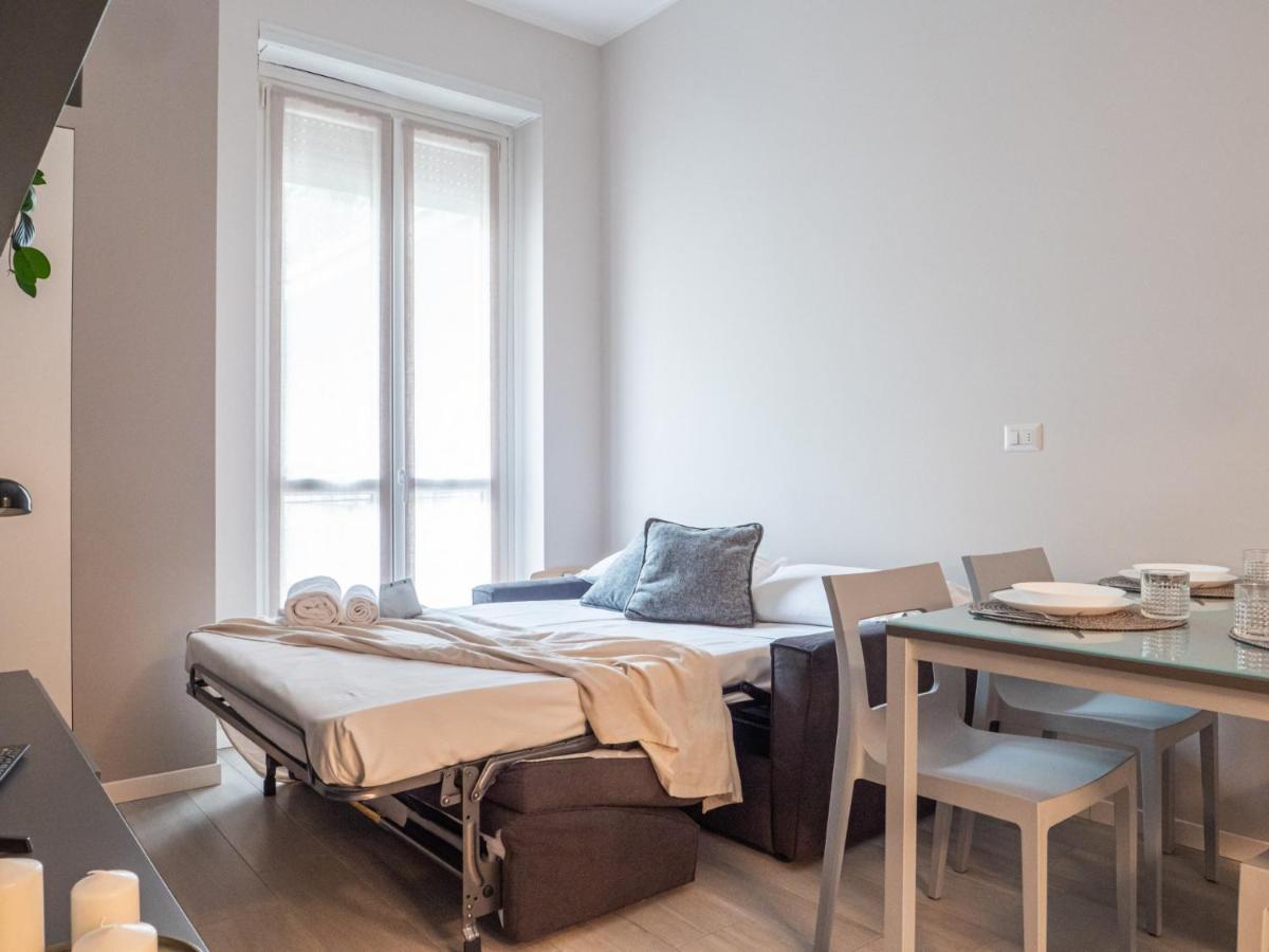The Best Rent - Apartment With Balcony In Milan Downtown エクステリア 写真