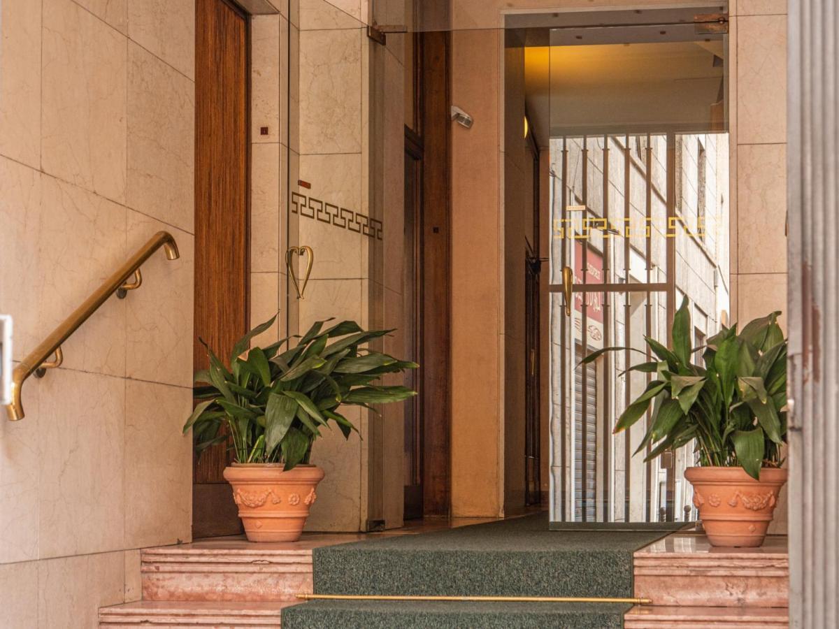 The Best Rent - Apartment With Balcony In Milan Downtown エクステリア 写真